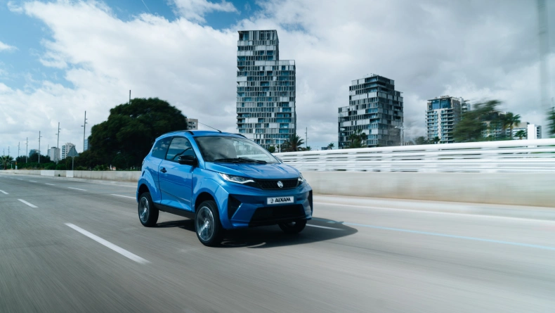 Voiture sans permis AIXAM Crossover aa Photo 2.jpg