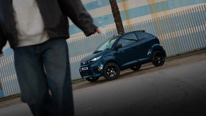 Voiture sans permis AIXAM e Coup&eacute; aa Photo 2.jpg